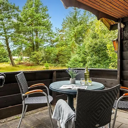 Adelheid - 1-2km From The Sea By Interhome